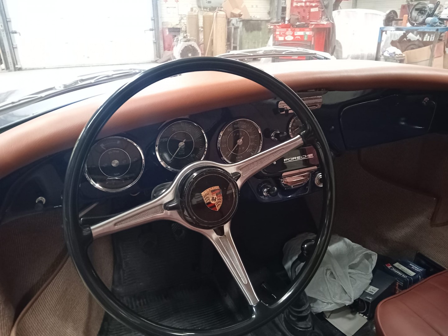 38230d40-e9cb-41a3-87c6-7f41878bcb44